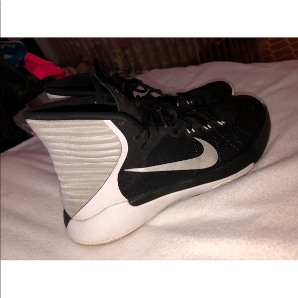 Nike men running shoes - Picture 3 of 7